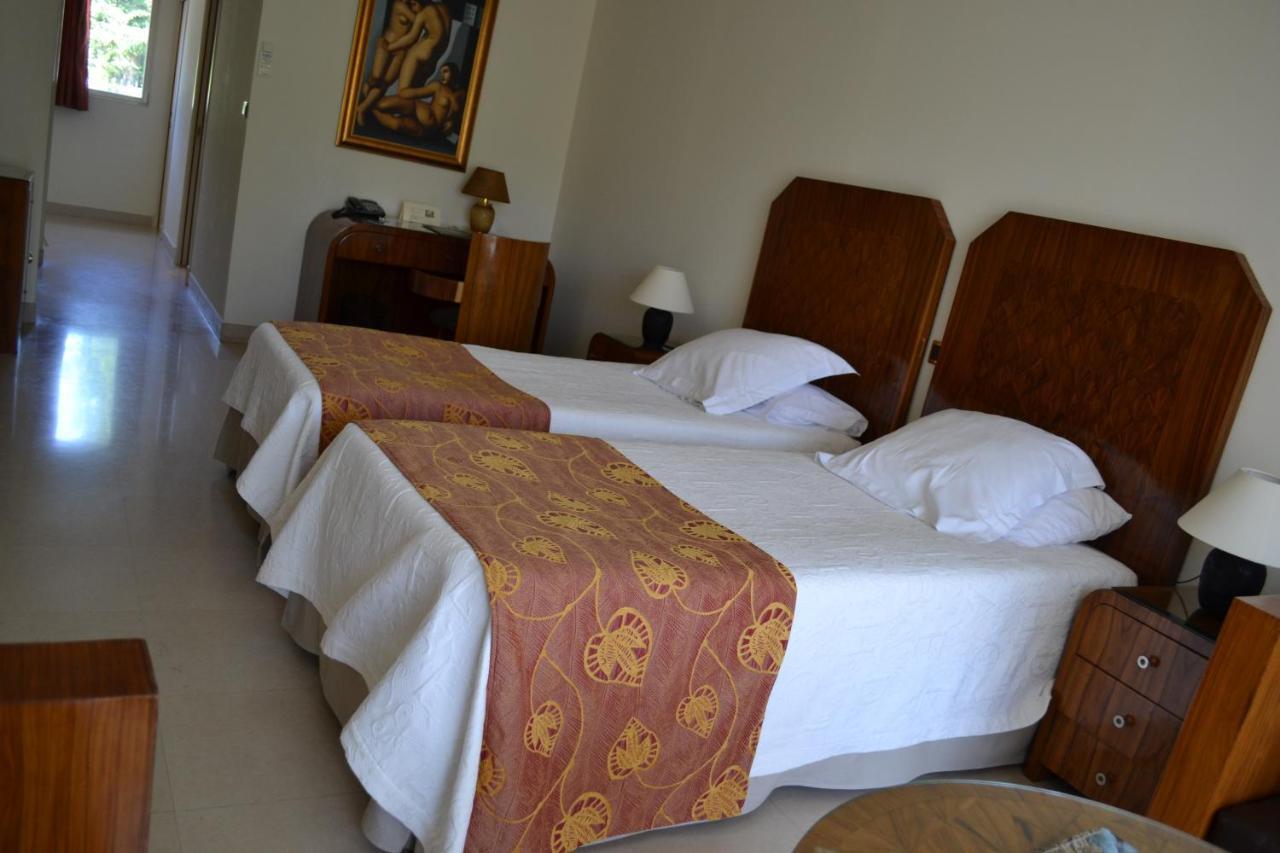 Logis L'Auberge - Maison Glenn Anna Saint Anne-dʼAuray 客房 照片